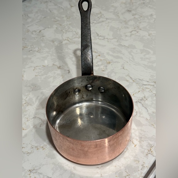 Rare Early Antique 1900s Copper Pot Cast Iron Handle Copper Rivets Tin Lined HTF - Picture 6 of 10